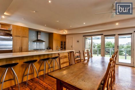 Property photo of 233 Burma Road Table Top NSW 2640