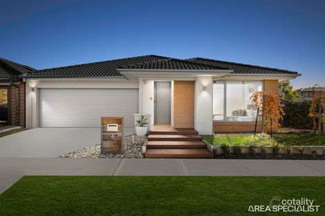 2 Blackscroft Rd, Thornhill Park, VIC 3335