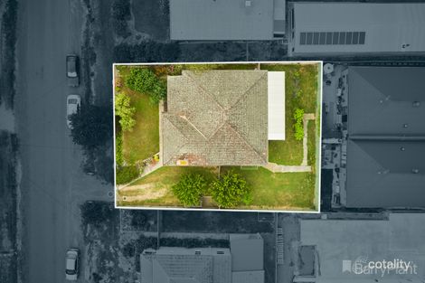 Property photo of 22 Wallan Street Long Gully VIC 3550