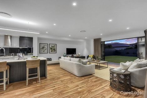 Property photo of 39 Dovedale Crescent Ashgrove QLD 4060
