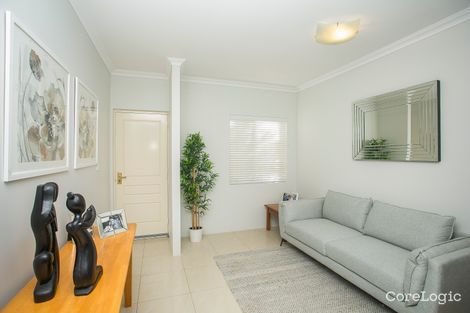 Property photo of 5D Batman Road Canning Vale WA 6155