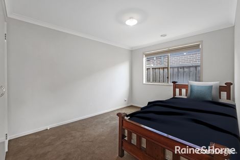 Property photo of 44 Macumba Drive Clyde North VIC 3978