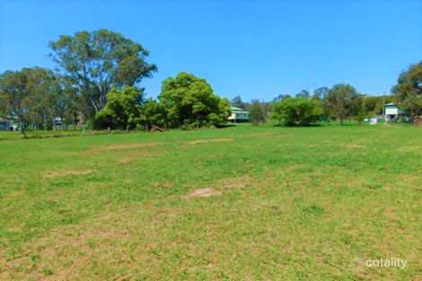 64 Burnett St, Nanango, QLD 4615