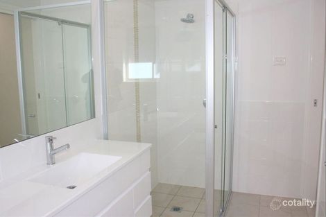 2/9 Hampden St, Kurri Kurri, NSW 2327