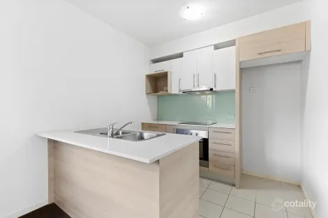 Property photo of 3/30 Lillimur Road Ormond VIC 3204