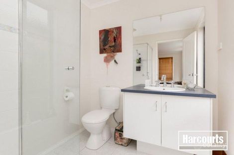 Property photo of 40 Stefan Drive Berwick VIC 3806