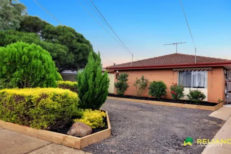 3 Sandpiper St, Werribee, VIC 3030