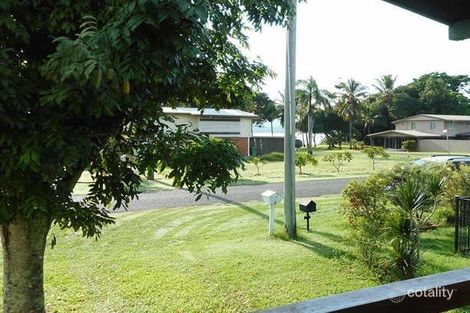 Property photo of 35 Redcliffe Avenue Seaforth QLD 4741