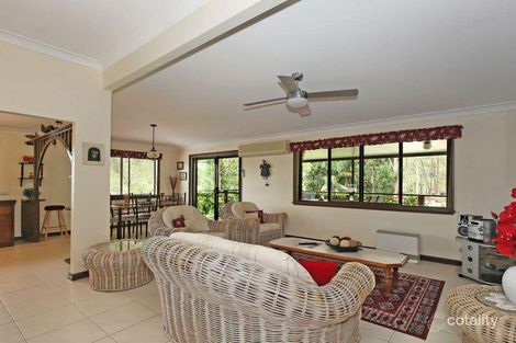 Property photo of 21 Josephine Terrace Highland Park QLD 4211