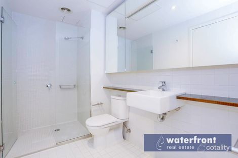 Property photo of 705/8 Waterview Walk Docklands VIC 3008