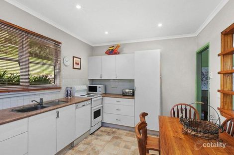 Property photo of 82 Avoca Drive Avoca Beach NSW 2251