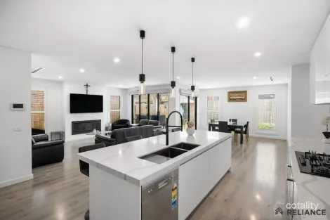 Property photo of 10 Ginger Crescent Mickleham VIC 3064