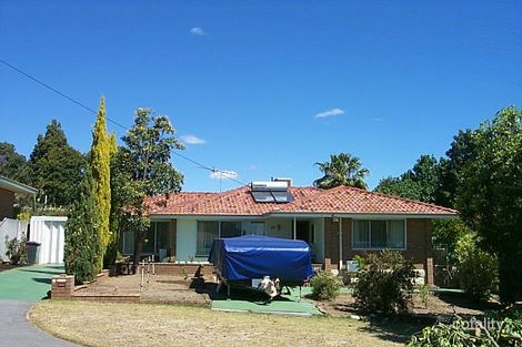 25 Lucich St, Kelmscott, WA 6111