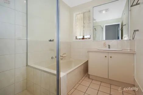 Property photo of 12 Darri Drive Springdale Heights NSW 2641