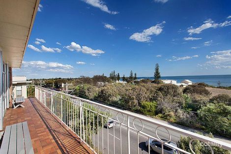 Property photo of 1/55 Ormond Esplanade Elwood VIC 3184