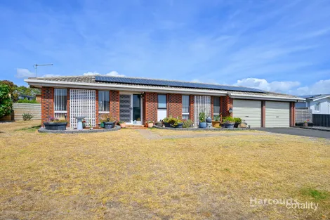 Property photo of 12 Grace Avenue Wynyard TAS 7325
