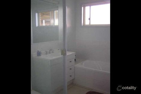 Property photo of 22 Spinnaker Boulevard Innes Park QLD 4670