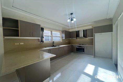 44 Edna Ave, Merrylands West, NSW 2160