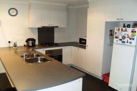 Property photo of 25 Gisborne Way Caroline Springs VIC 3023