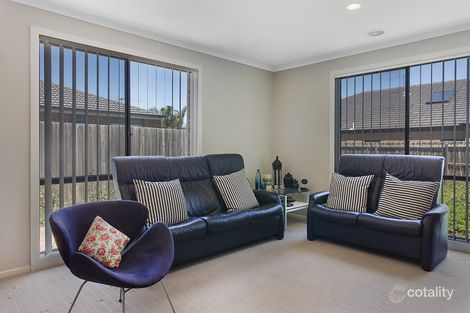 Property photo of 16 Balmain Circuit Taylors Hill VIC 3037