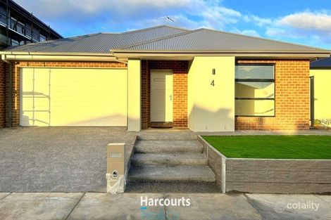 4 Butter Way, Donnybrook, VIC 3064