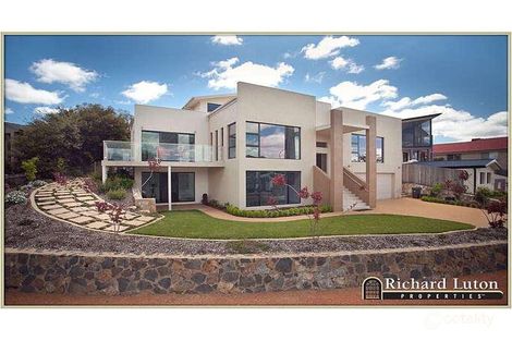 Property photo of 41 Diamond Street Amaroo ACT 2914