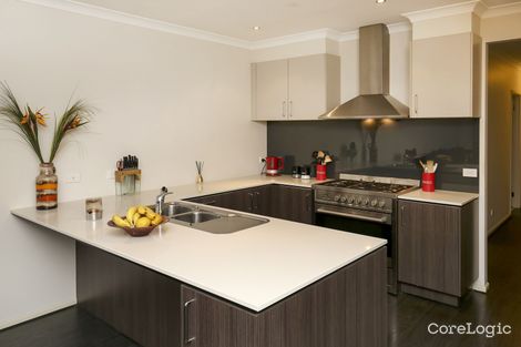 Property photo of 21 Pine Park Drive Wollert VIC 3750