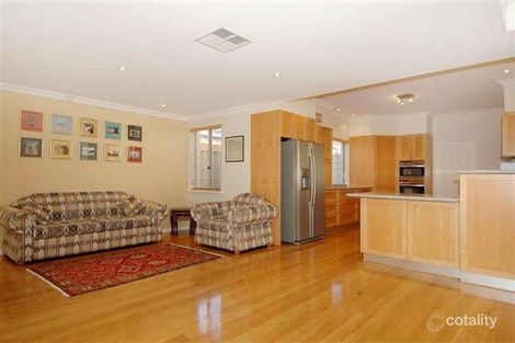 Property photo of 20 Moonflight Crescent Iluka WA 6028