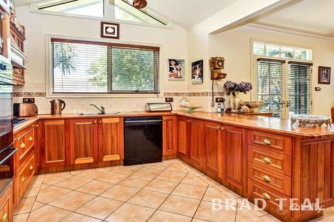 Property photo of 53 Bellevue Boulevard Hillside VIC 3037