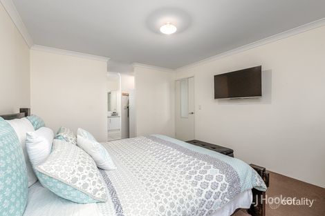 Property photo of 13 Paragon Loop Dalyellup WA 6230