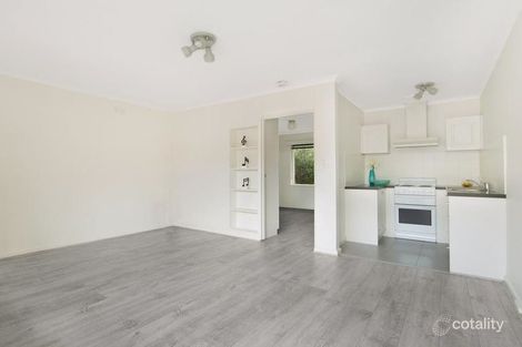 Property photo of 9/5 Shirley Grove St Kilda East VIC 3183