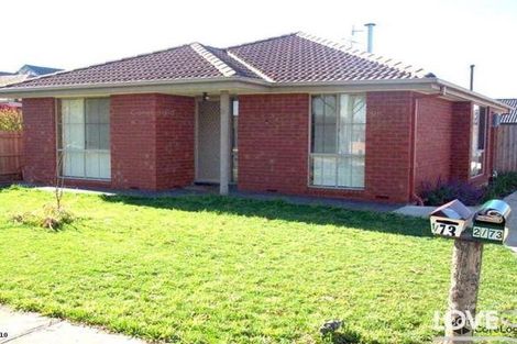 Property photo of 1/73 Woolnough Drive Mill Park VIC 3082