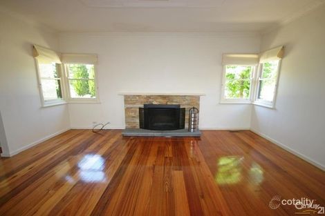 Property photo of 41 Strathmore Street Bentleigh VIC 3204