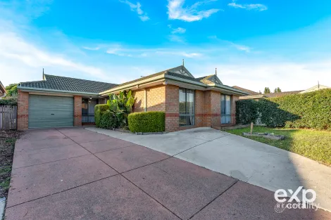 34 Bradworth St, Craigieburn, VIC 3064