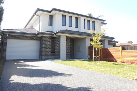 2/19 Thomasina St, Bentleigh East, VIC 3165