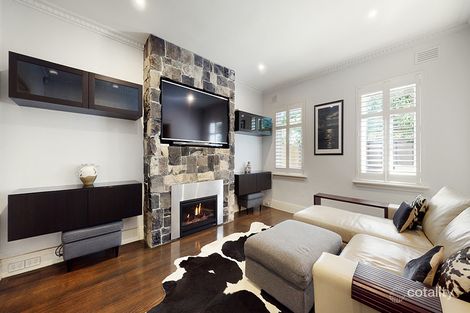 Property photo of 2/674 Toorak Road Toorak VIC 3142