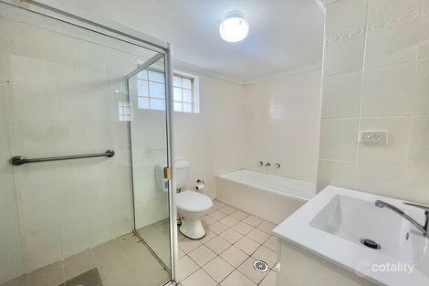 Property photo of 22/10-20 Fifth Avenue Campsie NSW 2194