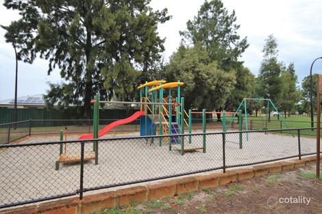 Property photo of 12 Rivett Way Brentwood WA 6153