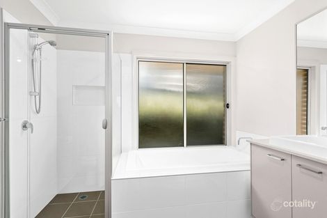 Property photo of 19 Brooks Reach Road Horsley NSW 2530
