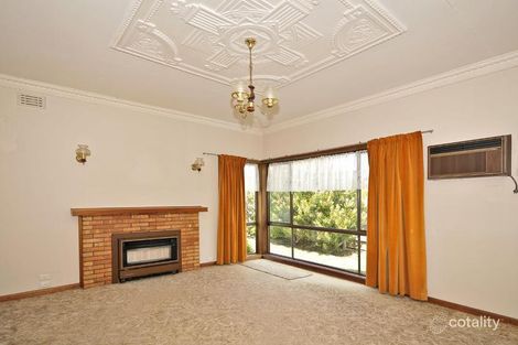 Property photo of 9 Viewbank Road Mount Waverley VIC 3149
