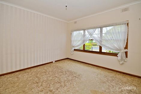Property photo of 9 Viewbank Road Mount Waverley VIC 3149