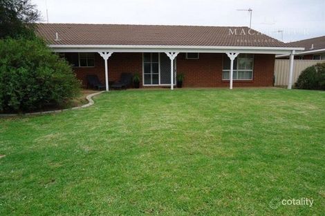 2/2 Bulolo St, Ashmont, NSW 2650