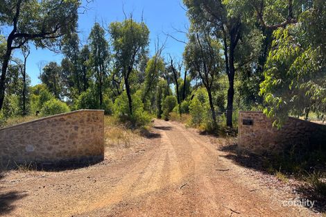 104 Hargraves Cres, Gidgegannup, WA 6083