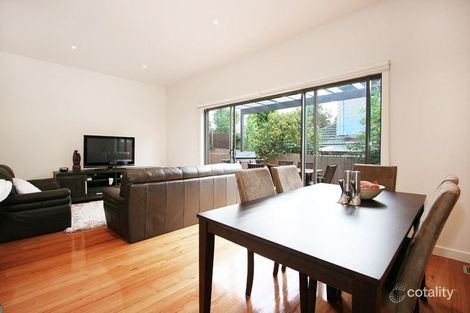 Property photo of 2/22 Warnes Road Mitcham VIC 3132