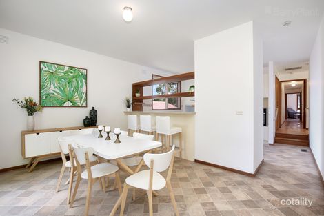 38 Holyrood Cres, Ringwood, VIC 3134