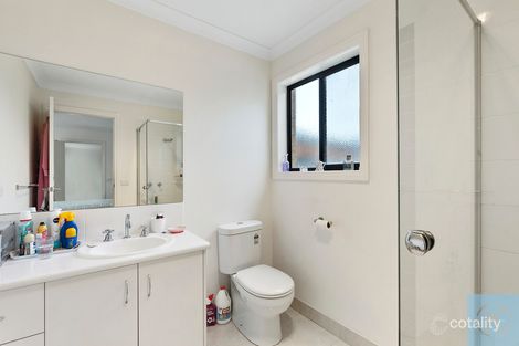 Property photo of 11 Rivertown Grove Cobram VIC 3644