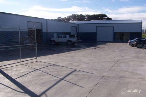 1/11 Ellemsea Cct, Lonsdale, SA 5160