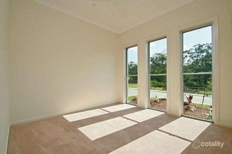 Property photo of 11 Emerson Drive Bonogin QLD 4213
