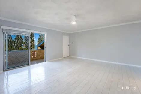 Property photo of 6/13-15 Marine Parade Redcliffe QLD 4020