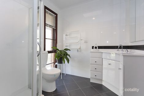 Property photo of 583 Prune Street Lavington NSW 2641